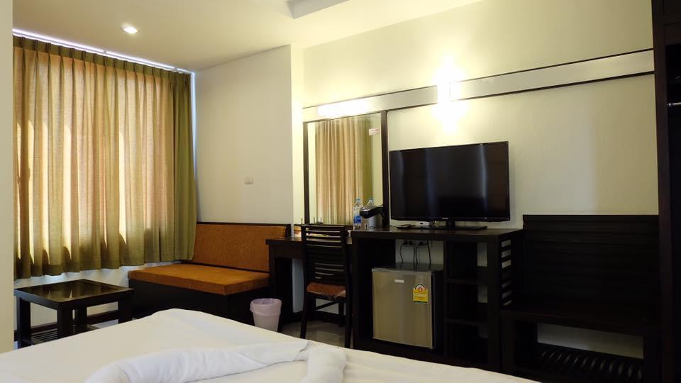 K.M. House Hotel Krabi Luaran gambar